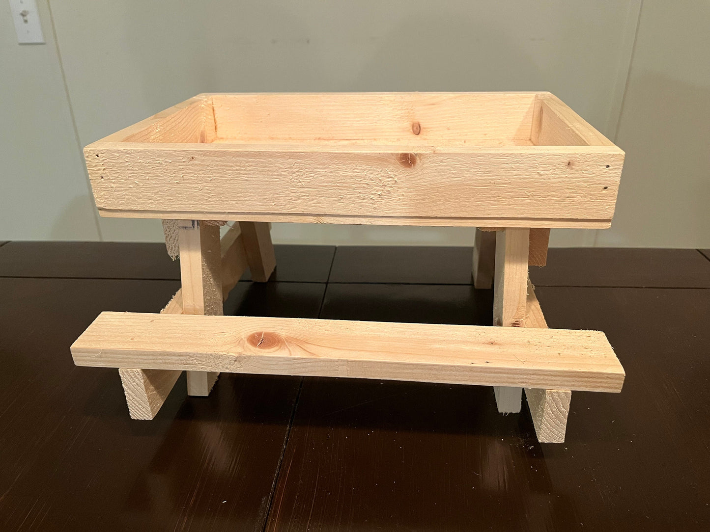 Chicknic Table/Bird Feeder/ Squirrel Feeder