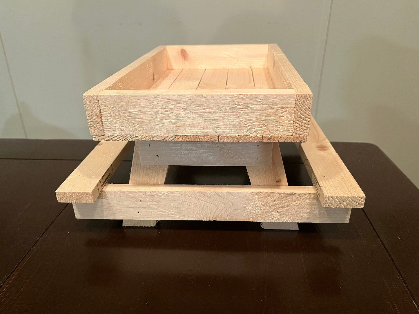 Chicknic Table/Bird Feeder/ Squirrel Feeder